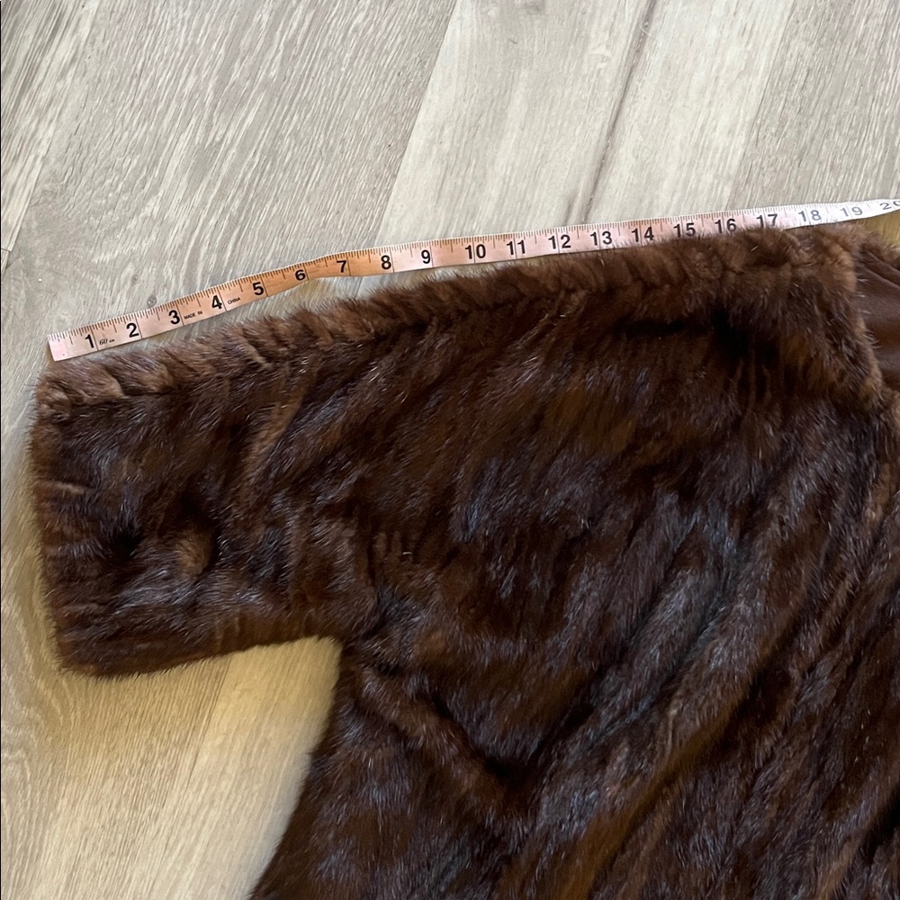 Women’s rich brown fur cropped jacket - Picture 8 of 10